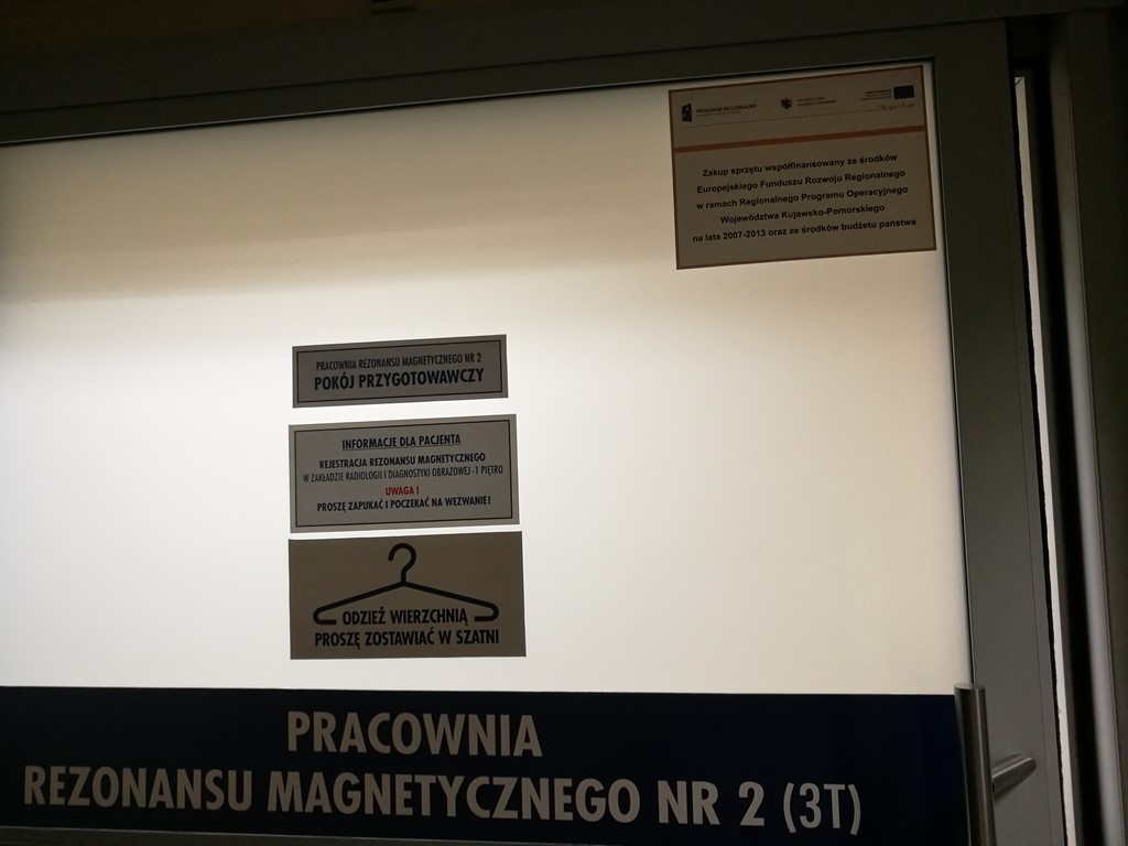 Naklejka na drzwiach MR 3T