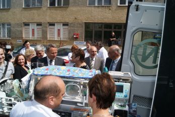 Uroczyste Otwarcie Pracowni USG, EUS i Motoryki Przewodu Pokarmowego oraz prezentacja nowej, specjalistycznej karetki neonatologicznej